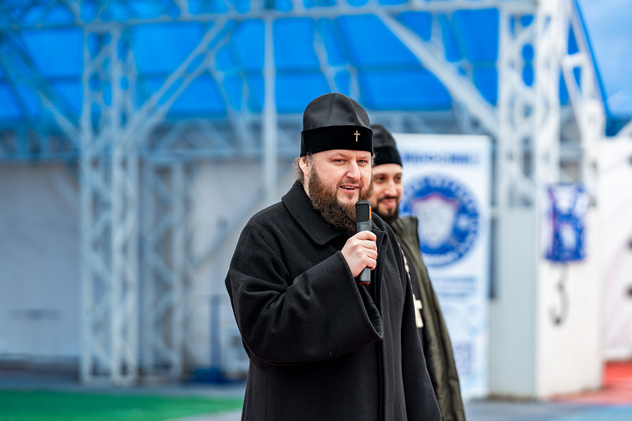 I турнир по мини-футболу на кубок архиепископа Подольского и Люберецкого Аксия на стадионе «Труд» города Подольска